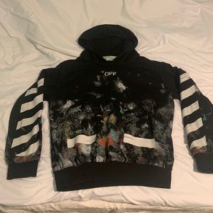 Off- White Sweatshirt